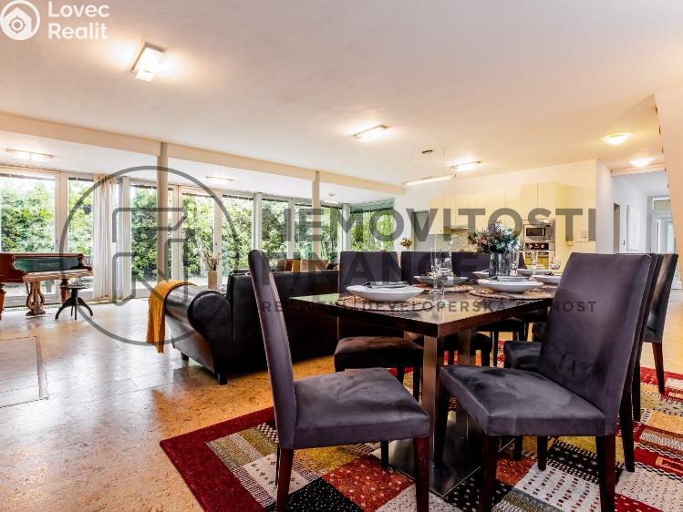 Prodej vily České Budějovice, Na Blatech 2054/6 č. 15