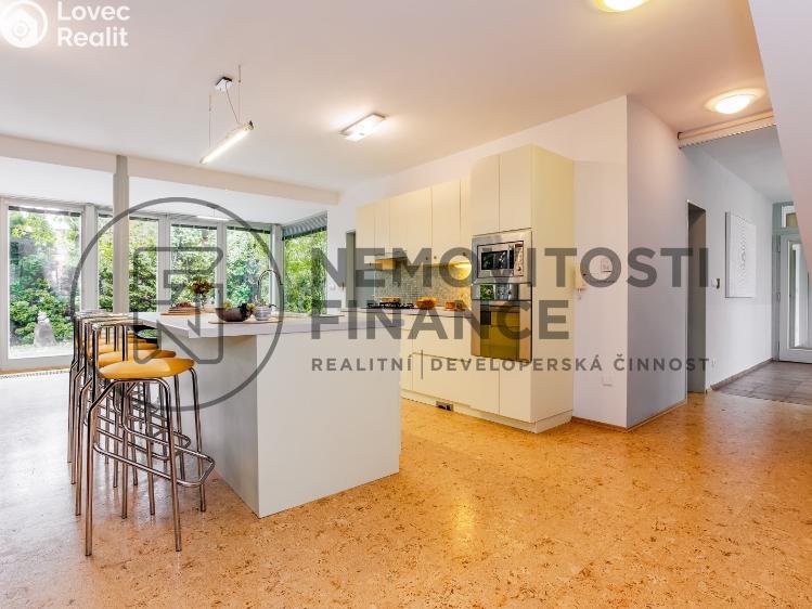 Prodej vily České Budějovice, Na Blatech 2054/6 č. 16