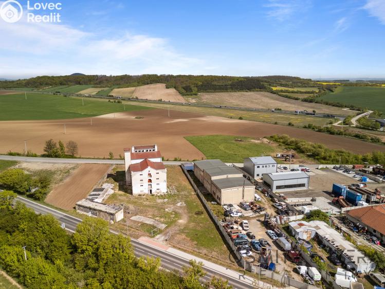 Prodej skladového prostoru Nová Ves č. 26