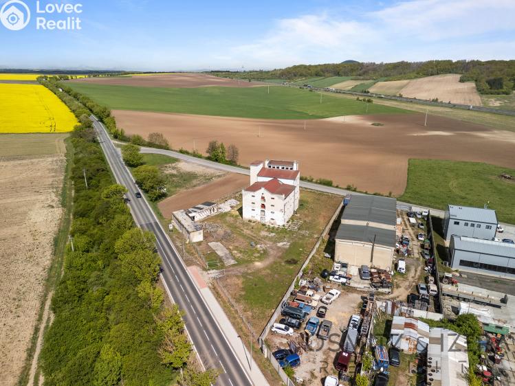 Prodej skladového prostoru Nová Ves č. 34