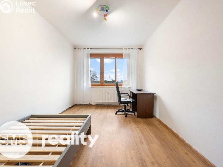 Pronájem bytu 1+KK Bochoř, Přerovská 115/46 č. 3