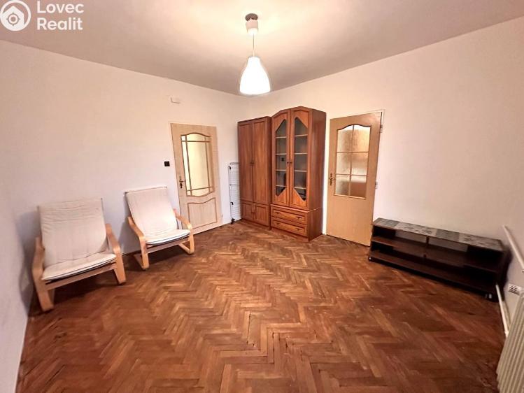 Pronájem bytu 2+1 Praha, Poděbradská č. 3