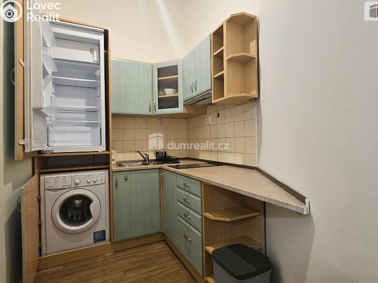 Pronájem bytu 2+KK Praha 3, Slezská č. 11