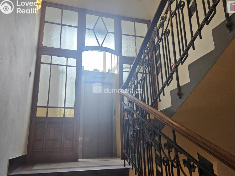 Pronájem bytu 2+KK Praha 3, Slezská č. 13