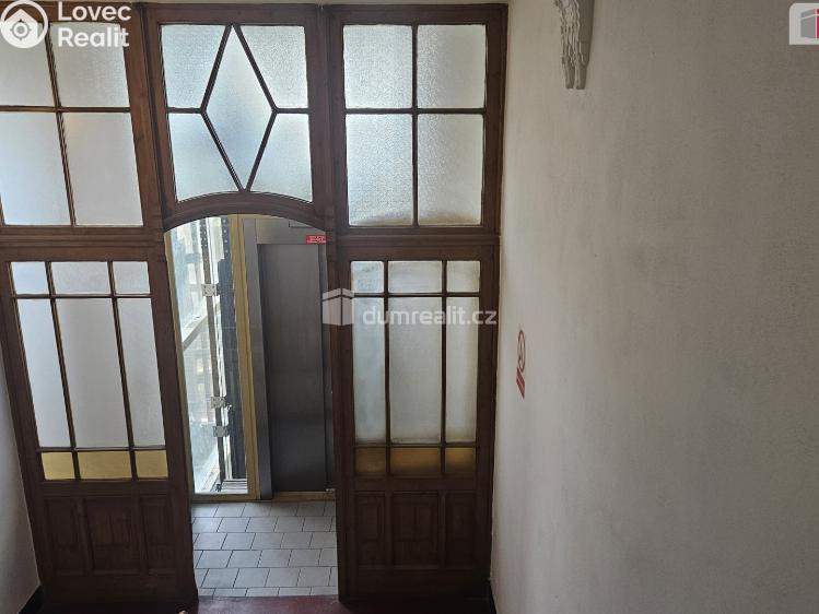 Pronájem bytu 2+KK Praha 3, Slezská č. 14
