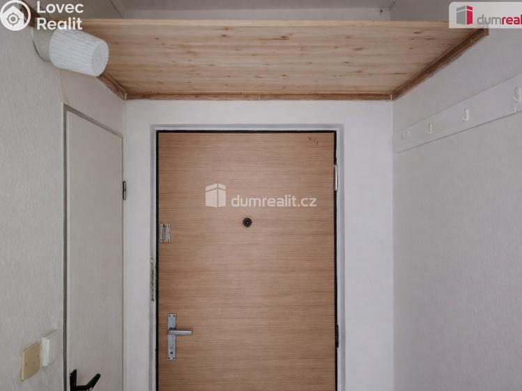 Pronájem bytu 1+KK Děčín, Želenická č. 2