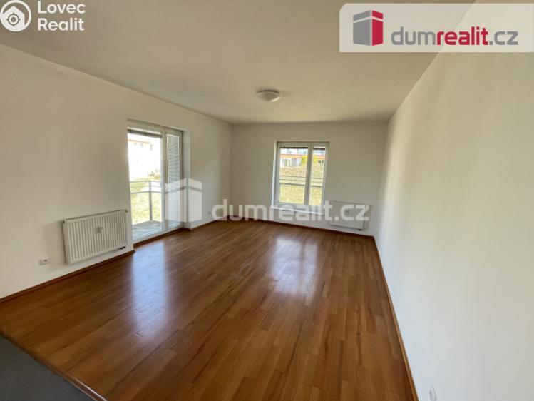 Pronájem bytu 2+KK Praha 13, Přeučilova č. 3