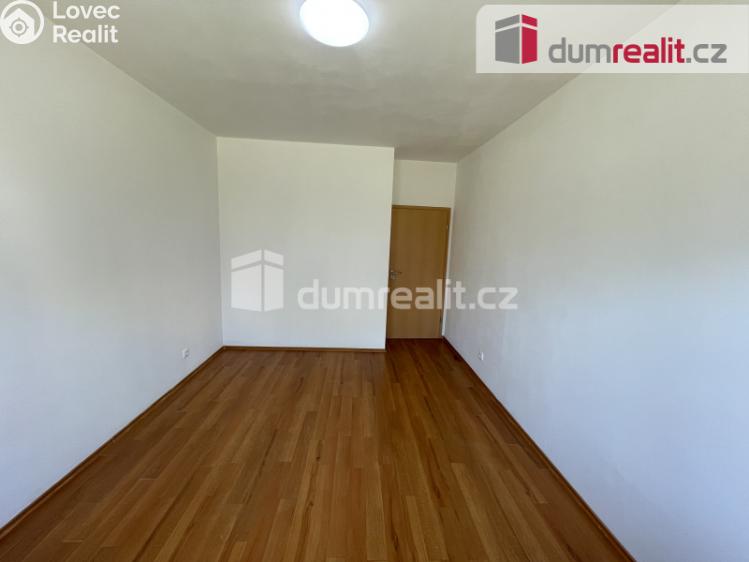 Pronájem bytu 2+KK Praha 13, Přeučilova č. 6