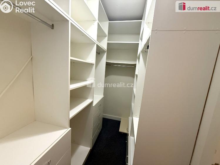 Pronájem bytu 2+KK Uherské Hradiště, Sadová č. 12