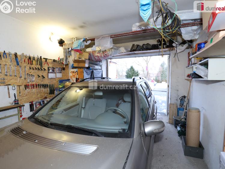 Prodej garáže Hroznětín, Sídliště č. 8