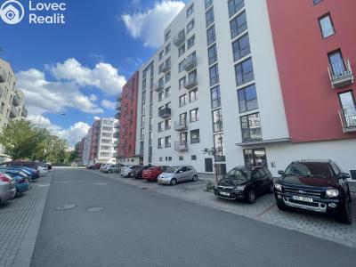 Pronájem bytu 1+KK Pardubice, Pod Vinicí 2848 č. 1