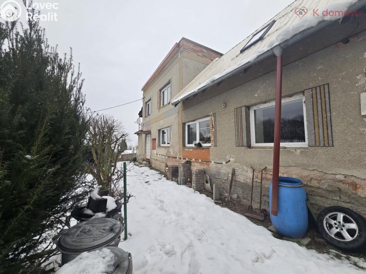 Продаж сімейного будинку Přestavlky č. 4