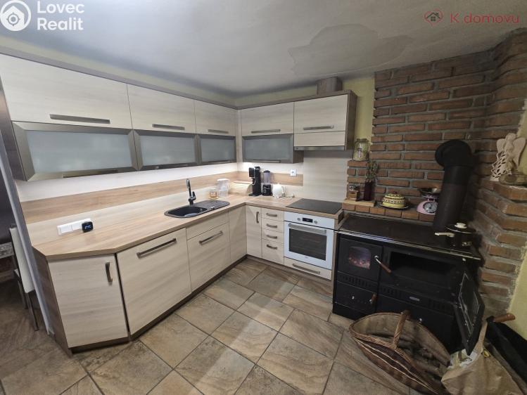 Продаж сімейного будинку Přestavlky č. 9