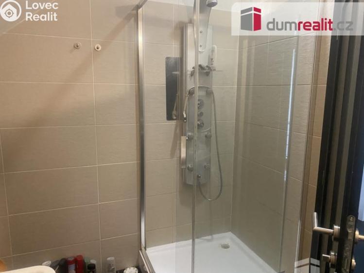 Pronájem bytu 1+KK Praha 14, Pilská č. 11