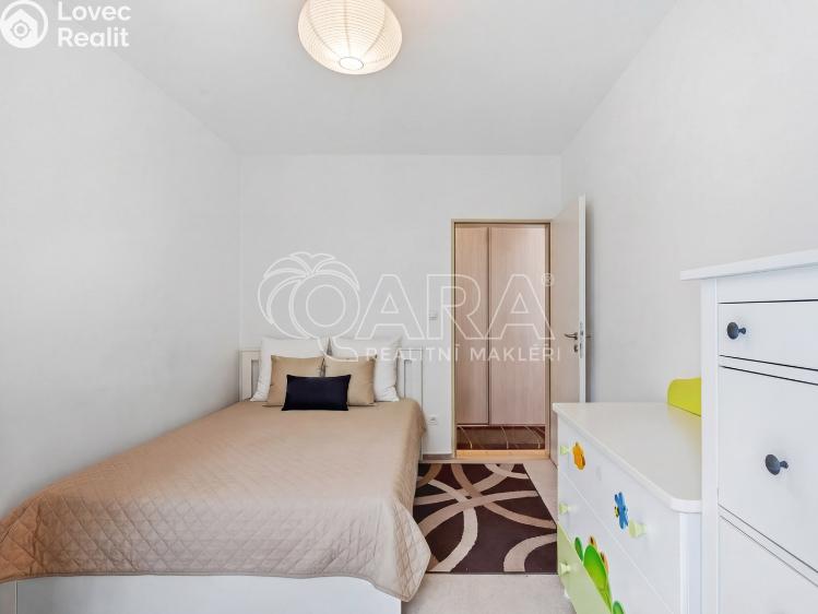 Prodej bytu 2+KK Praha, Ingrišova 1382/1 č. 8