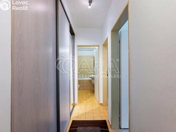 Prodej bytu 2+KK Praha, Ingrišova 1382/1 č. 9