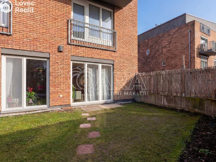 Prodej bytu 2+KK Praha, Ingrišova 1382/1 č. 13