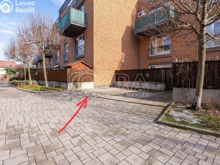 Prodej bytu 2+KK Praha, Ingrišova 1382/1 č. 17