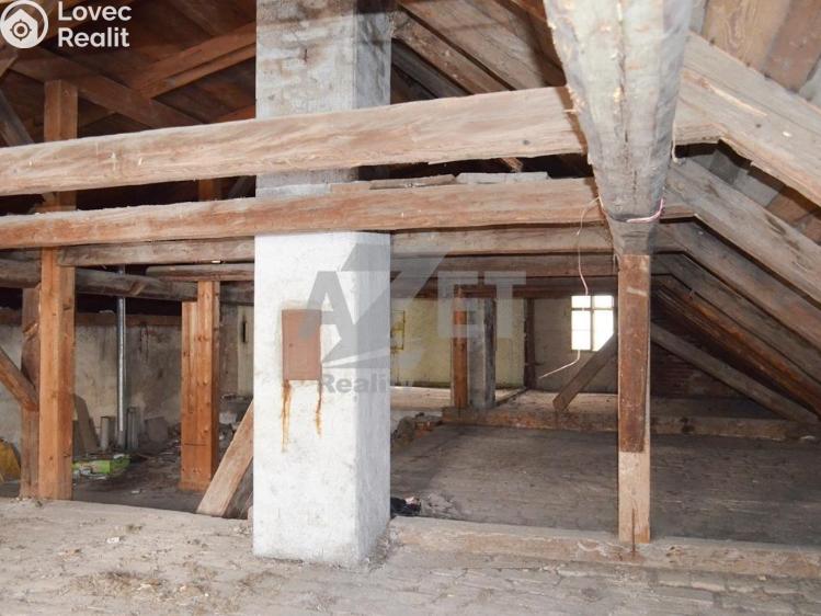 Prodej rodinného domu Oskava č. 12