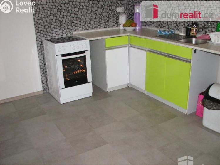 Pronájem bytu 3+1 Luhačovice, Rumunská č. 4