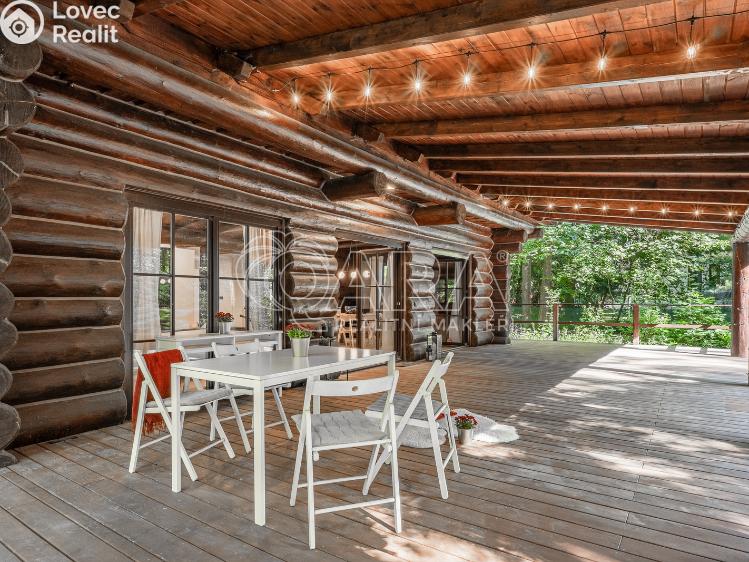 Prodej rodinného domu Hradištko, Kersko 847 č. 8