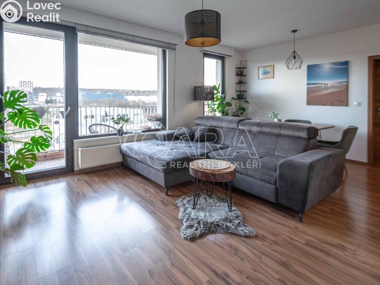 Prodej bytu 2+KK Praha, Sousedíkova 972/7 č. 12