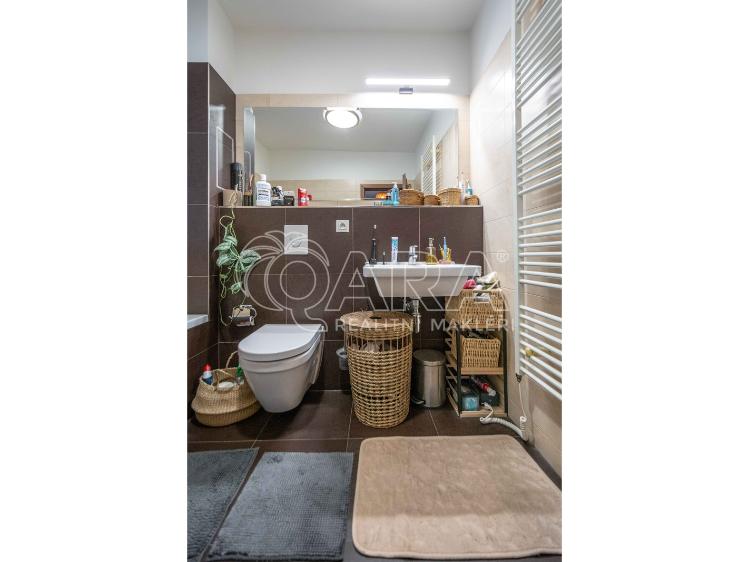 Prodej bytu 2+KK Praha, Sousedíkova 972/7 č. 18