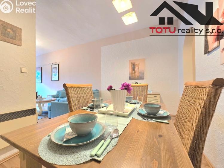 Prodej rodinného domu Broumov, Mírové náměstí č. 5