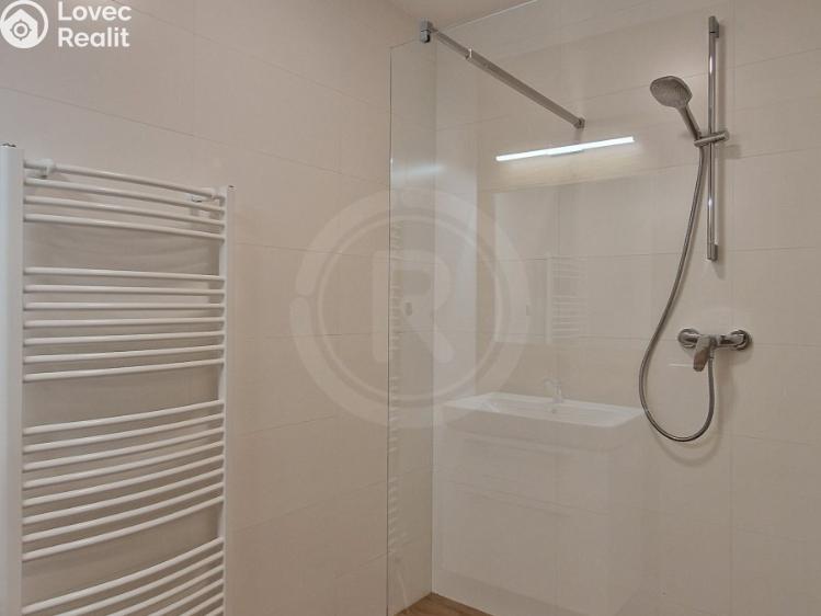 Pronájem bytu 2+KK České Budějovice, Šroubárenská 1358/28 č. 5