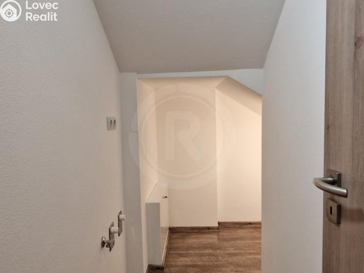 Pronájem bytu 2+KK České Budějovice, Šroubárenská 1358/28 č. 8