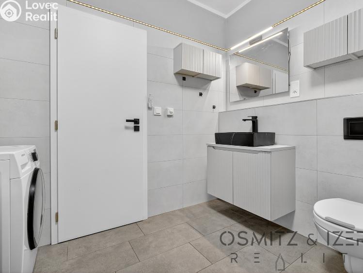 Prodej bytu 1+KK Praha, U Hostavického potoka 932/89 č. 18