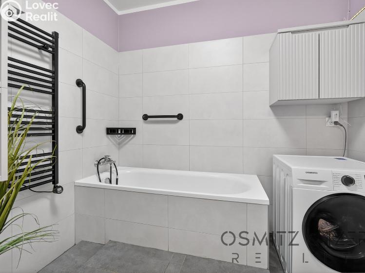 Prodej bytu 1+KK Praha, U Hostavického potoka 932/89 č. 14