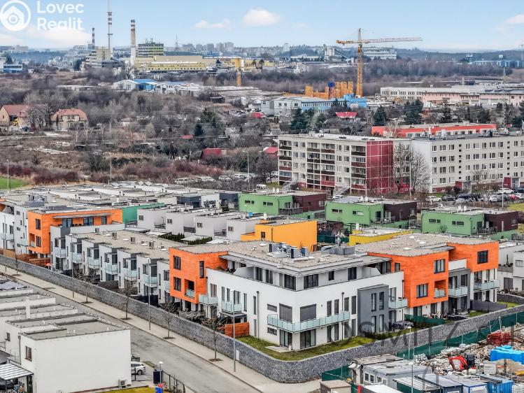 Prodej bytu 1+KK Praha, U Hostavického potoka 932/89 č. 27