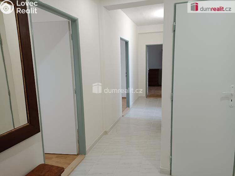 Pronájem bytu 4+1 Praha 10, Na Třebešíně č. 10