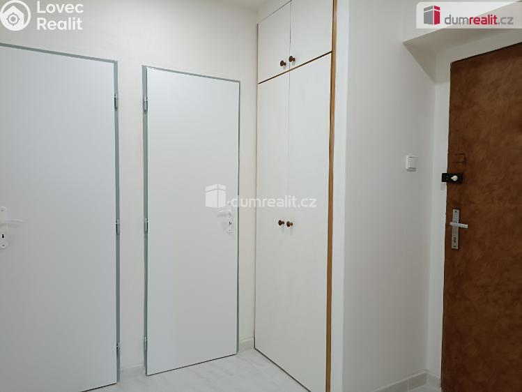 Pronájem bytu 4+1 Praha 10, Na Třebešíně č. 16