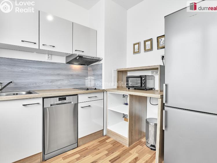 Prodej bytu 2+KK Karlovy Vary, Dubová č. 4