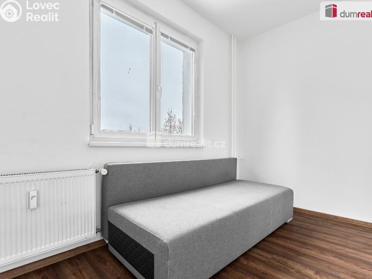 Prodej bytu 2+1 Nová Role, Školní č. 7