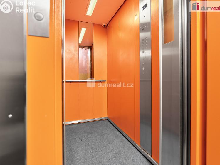 Prodej bytu 2+1 Nová Role, Školní č. 13