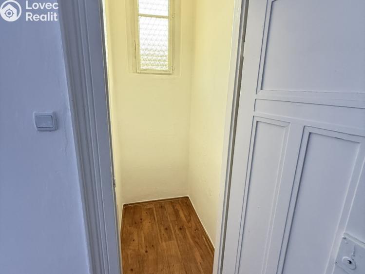 Аренда квартиры 3+1 Praha, Nitranská č. 13