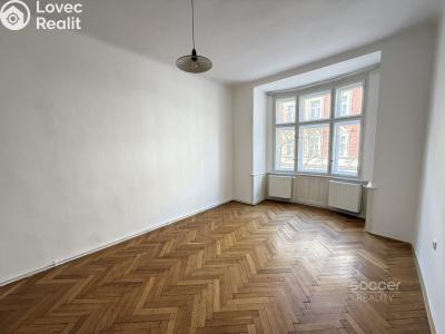 Pronájem bytu 3+1 Praha, Nitranská č. 6