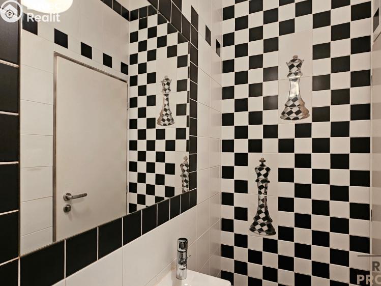 Pronájem bytu 2+KK Praha, Masarykovo nábřeží č. 13