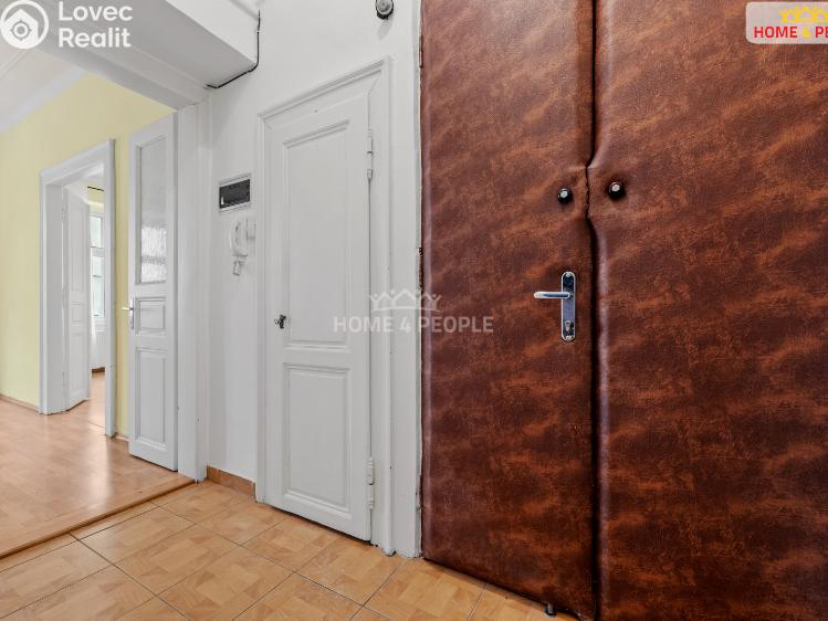 Pronájem bytu 2+1 Praha 2, Pod Slovany č. 12