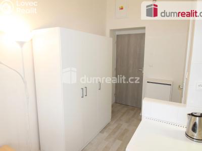Pronájem bytu 1+KK Praha 5, Ke Koulce č. 4
