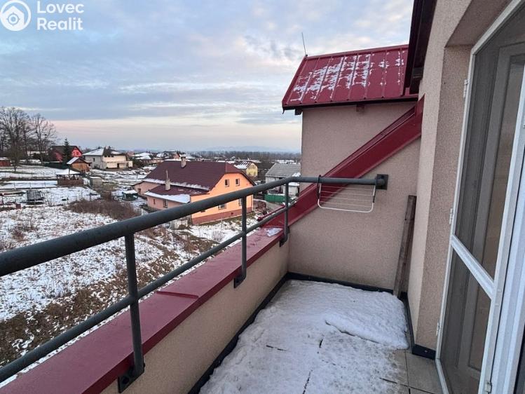 Pronájem bytu 3+1 Jistebník č. 12