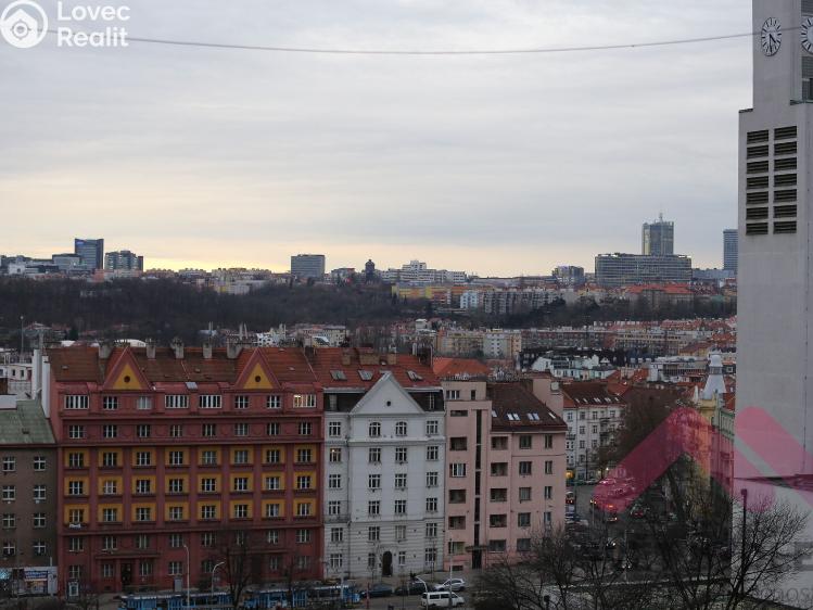 Pronájem bytu 2+KK Praha, Tolstého 690/5 č. 12