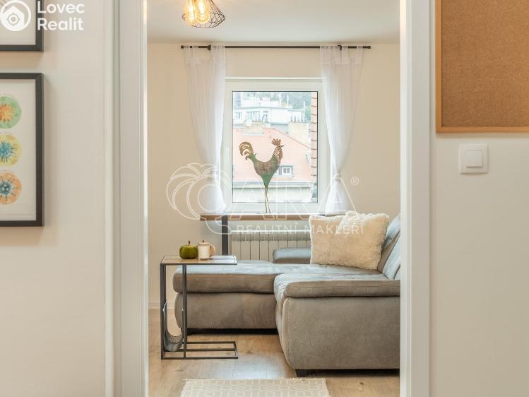 Продаж квартири 2+KK Praha, Holubova 2517/4 č. 10