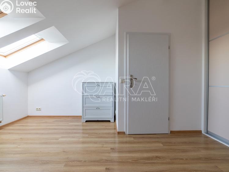 Rent family house Stehelčeves, V. Poláka 400 č. 22