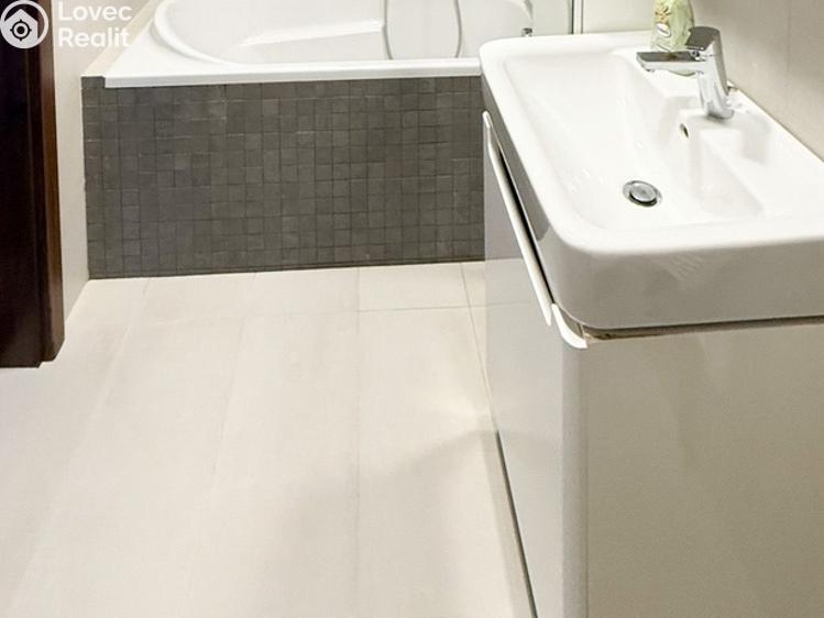 Pronájem bytu 2+KK Praha, Žalanského č. 11