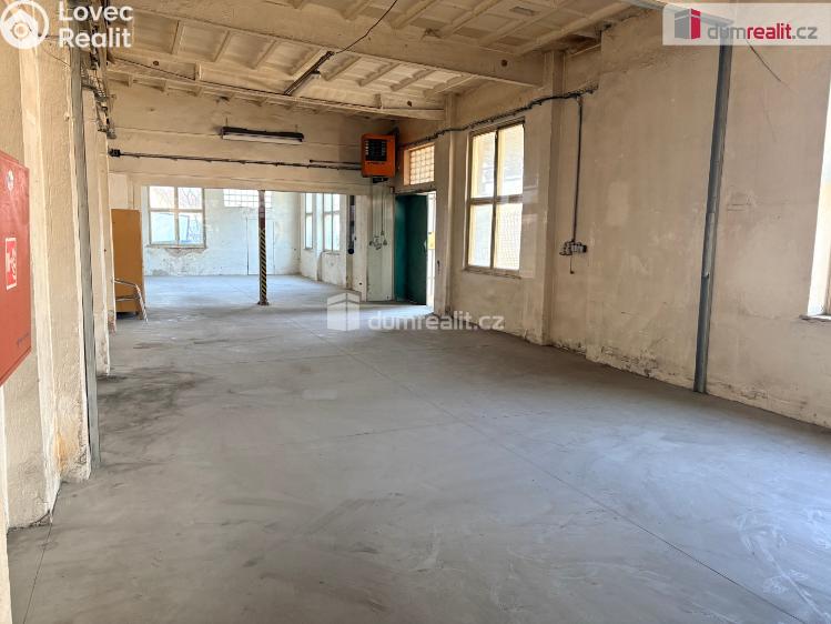 Pronájem skladového prostoru Podivín, Husova č. 4