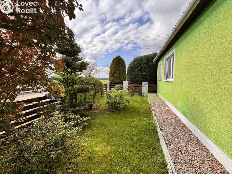 Prodej rodinného domu Hvozdná, Větrná 331 č. 7